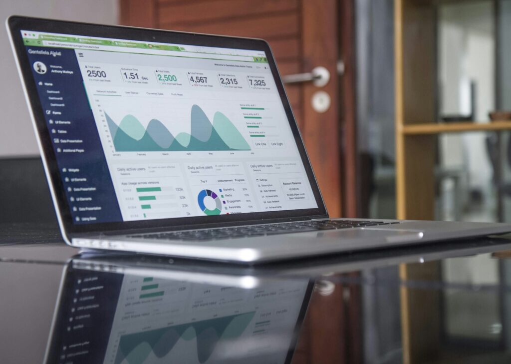 We Market &  Grow Reach
